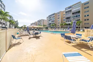 501 NE 14th Ave, Hallandale Beach, FL 33009 - Photo 47