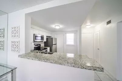 501 NE 14th Avenue #103, Hallandale Beach, FL 33009 - Photo 9