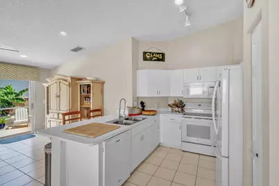 4255 NW 1st Drive, Deerfield Beach, FL 33442 - Photo 7