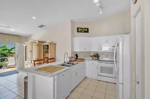 4255 NW 1st Dr, Deerfield Beach, FL 33442 - Photo 7