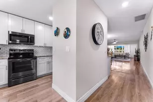 1241 NW 18th Ave, Delray Beach, FL 33445 - Photo 9