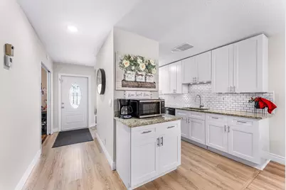 1241 NW 18th Avenue #102, Delray Beach, FL 33445 - Photo 7
