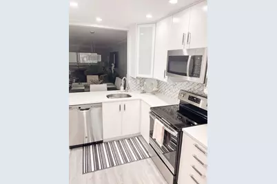 5155 E Sabal Palm Boulevard #209, Tamarac, FL 33319 - Photo 5