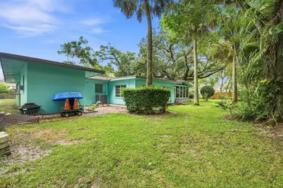 1111 Trinidad Avenue, Fort Pierce, FL 34982 - Photo 33