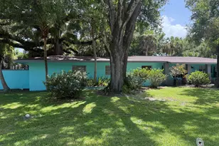 1111 Trinidad Ave, Fort Pierce, FL 34982 - Photo 3