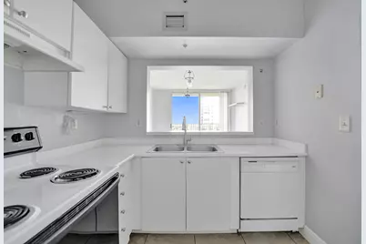 3020 NE 32nd Avenue #807, Fort Lauderdale, FL 33308 - Photo 7