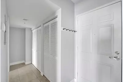 3020 NE 32nd Avenue #807, Fort Lauderdale, FL 33308 - Photo 13
