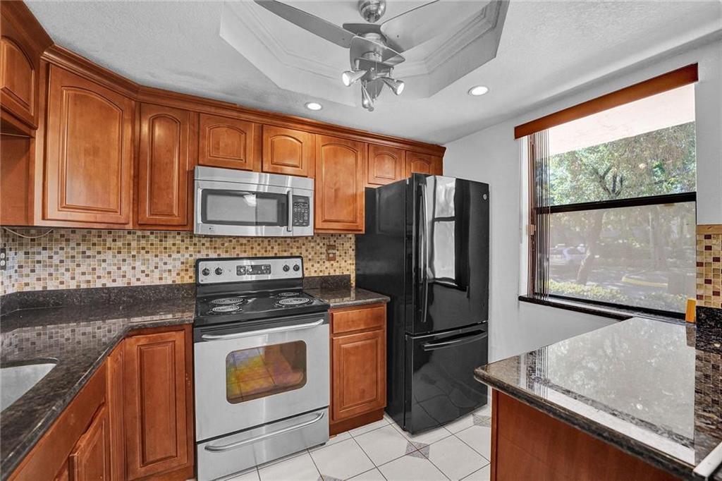 2786 NW 104th Ave #107 - 2786 NW 104th Ave #107, Sunrise, FL 33322 Luxury Property | Jose Angel Pina