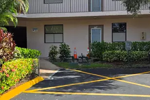 2786 NW 104th Ave, Sunrise, FL 33322 - Photo 5