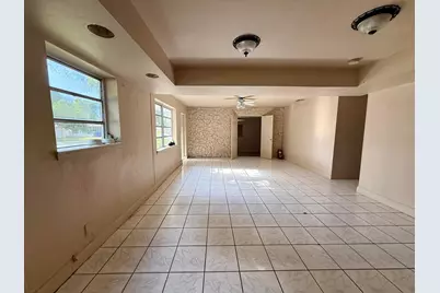 1980 SW 66th Avenue, North Lauderdale, FL 33068 - Photo 9