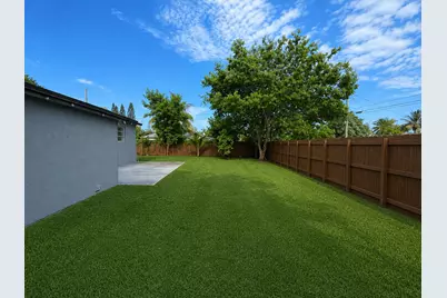 1980 SW 66th Avenue, North Lauderdale, FL 33068 - Photo 33