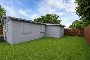 1980 SW 66th Ave, North Lauderdale, FL 33068 - Photo 35
