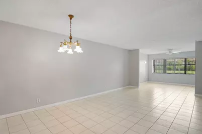 7593 Tahiti Lane #106, Lake Worth, FL 33467 - Photo 3