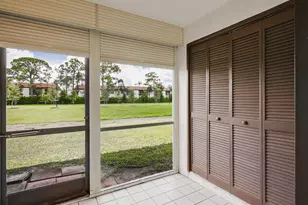 7593 Tahiti Ln, Lake Worth, FL 33467 - Photo 21
