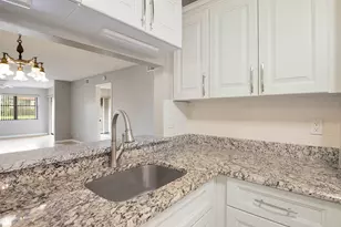 7593 Tahiti Ln, Lake Worth, FL 33467 - Photo 7