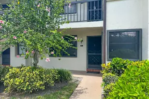 7593 Tahiti Ln, Lake Worth, FL 33467 - Photo 1