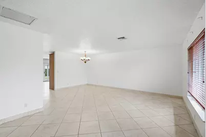 4778 Blue Pine Circle, Lake Worth, FL 33463 - Photo 5