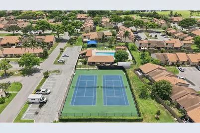 2016 SW 82nd Avenue, Davie, FL 33324 - Photo 23
