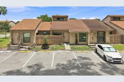 2016 SW 82nd Avenue, Davie, FL 33324 - Photo 3