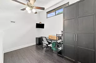2016 SW 82nd Ave, Davie, FL 33324 - Photo 5
