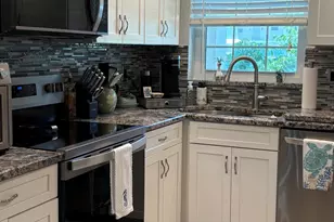 1251 Sugar Sands Blvd, Riviera Beach, FL 33404 - Photo 11