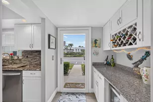 1251 Sugar Sands Blvd, Singer Island, FL 33404 - Photo 17