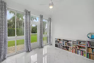 1580 SW Harbour Isles Cir, Port Saint Lucie, FL 34986 - Photo 11