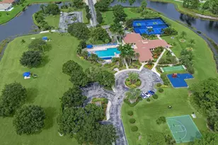 1580 SW Harbour Isles Cir, Port Saint Lucie, FL 34986 - Photo 27