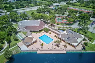 8101 S Sunrise Lakes Dr N, Sunrise, FL 33322 - Photo 13