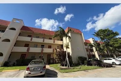 8101 S Sunrise Lakes Drive N #204, Sunrise, FL 33322 - Photo 3