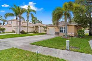 121 Prestige Dr, Royal Palm Beach, FL 33411 - Photo 3