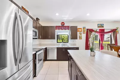 4721 Santa Cruz Way, Davie, FL 33314 - Photo 11