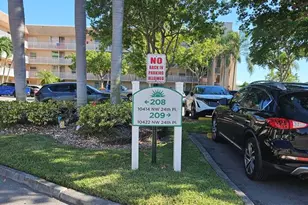 10414 NW 24th Pl, Sunrise, FL 33322 - Photo 5