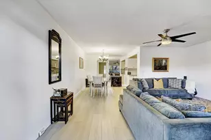 1056 Cambridge C, Deerfield Beach, FL 33442 - Photo 3