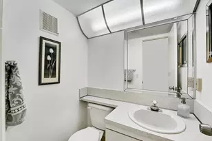 1056 Cambridge C, Deerfield Beach, FL 33442 - Photo 13