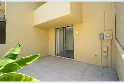 769 SE 1st Way, Deerfield Beach, FL 33441 - Photo 7