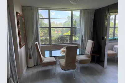 900 Saint Charles Place #311, Pembroke Pines, FL 33026 - Photo 5