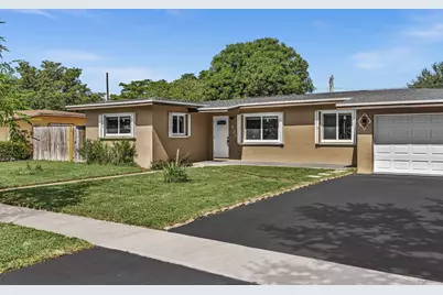 721 Fairway Drive, Plantation, FL 33317 - Photo 1