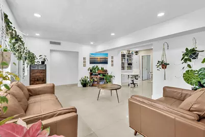 721 Fairway Drive, Plantation, FL 33317 - Photo 19