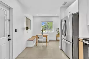 721 Fairway Dr, Plantation, FL 33317 - Photo 25