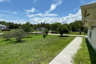 12625 88th Pl N, The Acreage, FL 33412 - Photo 29
