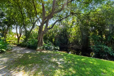 1605 S US Highway 1 #E204, Jupiter, FL 33477 - Photo 25