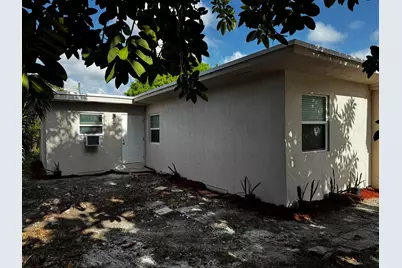 405 N E Street, Lake Worth, FL 33460 - Photo 1