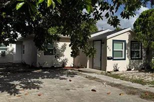405 N E St, Lake Worth, FL 33460 - Photo 7