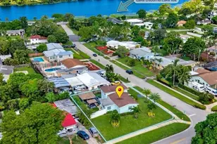 1407 Ontario Dr, Lake Worth, FL 33461 - Photo 1