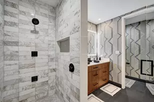 2617 NE 14th Ave, Wilton Manors, FL 33334 - Photo 19