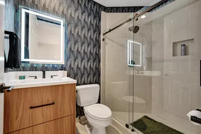 2617 NE 14th Avenue #102, Wilton Manors, FL 33334 - Photo 23