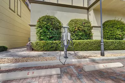 2617 NE 14th Avenue #102, Wilton Manors, FL 33334 - Photo 51