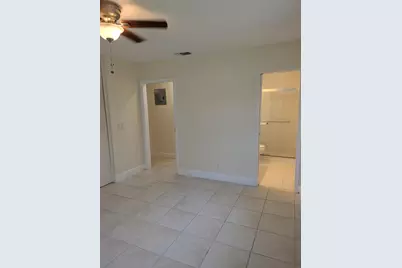 2771 Ashley Drive E #J, West Palm Beach, FL 33415 - Photo 7