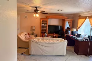 6082 Wauconda Way E, Lake Worth, FL 33463 - Photo 3